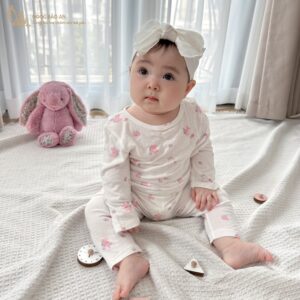 hình ảnh trẻ sơ sinh đáng yêu - Kidswear Liulo
