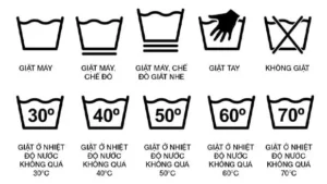 Bộ đồ bé gái dễ thương